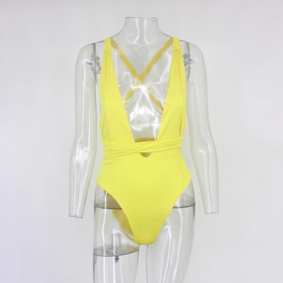 NEW! Yellow Brazilian Multi-wrap Monokini - Picture 4 of 6